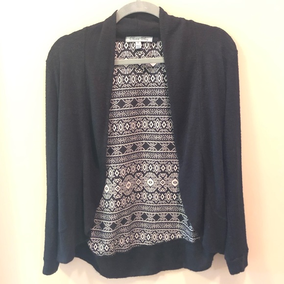 Olivia Sky | Printed Cardigan 🖤 - Picture 3 of 7